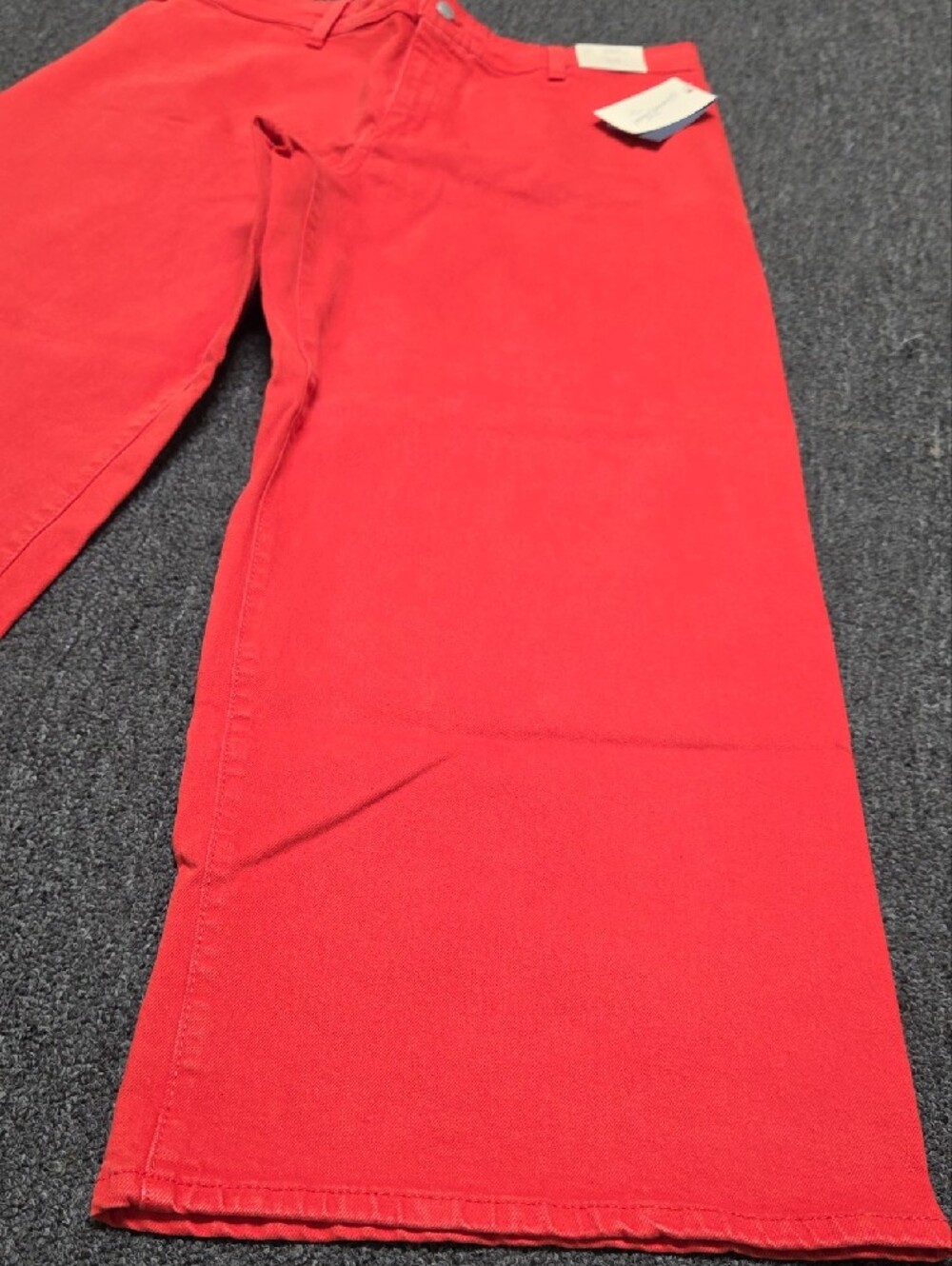 (#2C) Universal Thread Wide Leg Flare Jeans in Bright Red - Picture 4 of 7